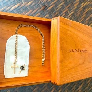 James Avery- 20in 14k gold light curb chain 14k gold cross, kings crown pendant